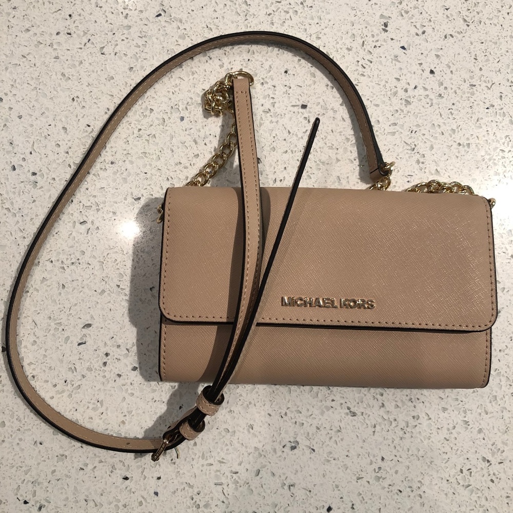 Michael Kors Wallet on Chain